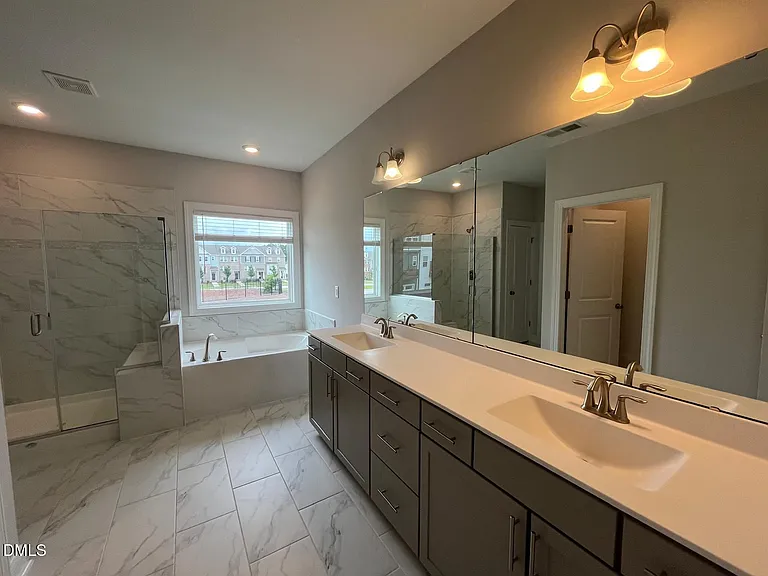 3011 Early Planting Ave — Photo 36