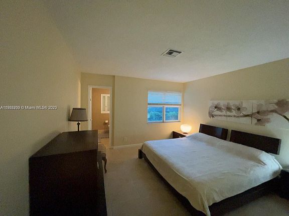 3rd image of 1701 Buchanan St APT 301