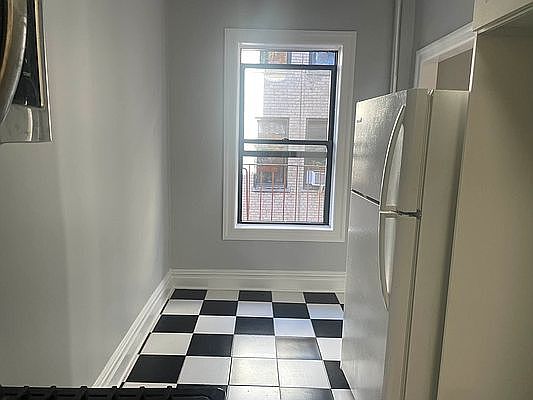 2nd image of 220 Cabrini Blvd APT 5F