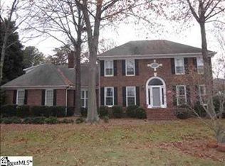 101 Nightingale Ln, Greenville, SC 29607