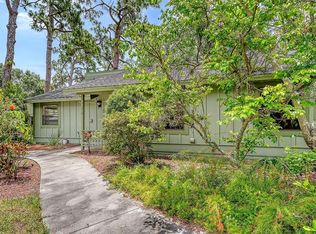 5010 Barrington Cir #2001, Sarasota, FL 34234