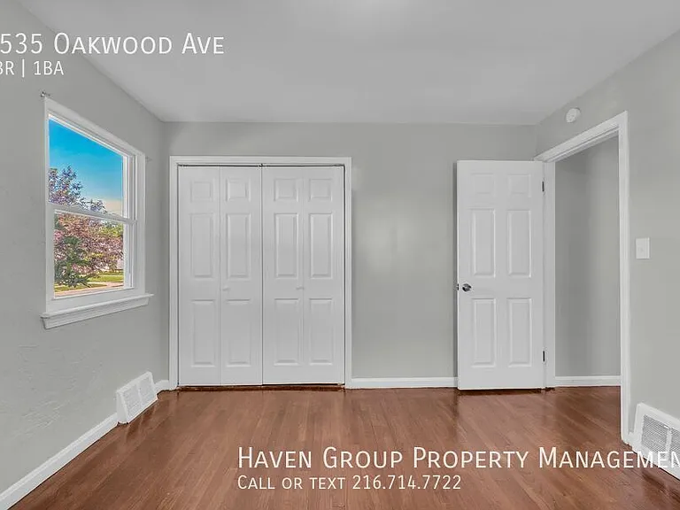 5535 Oakwood Ave — Photo 10