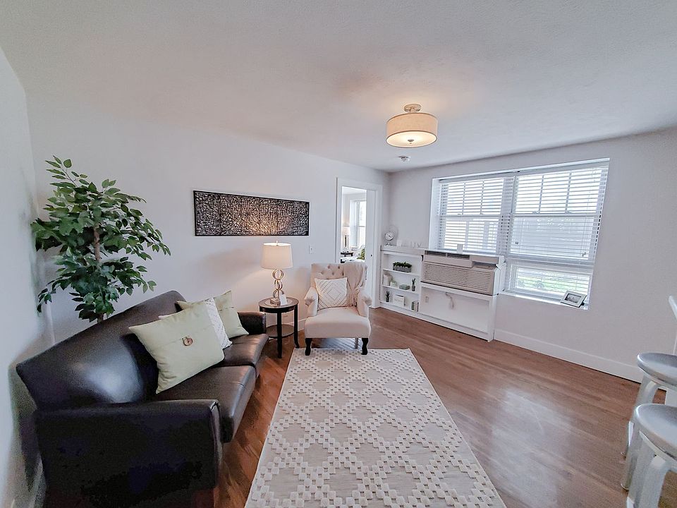 1st image of 836 Park Ave #836-107-A500