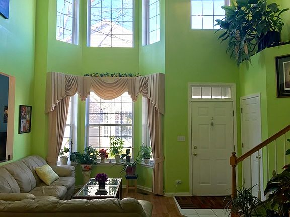 2nd image of 1026 Evergreen Cir