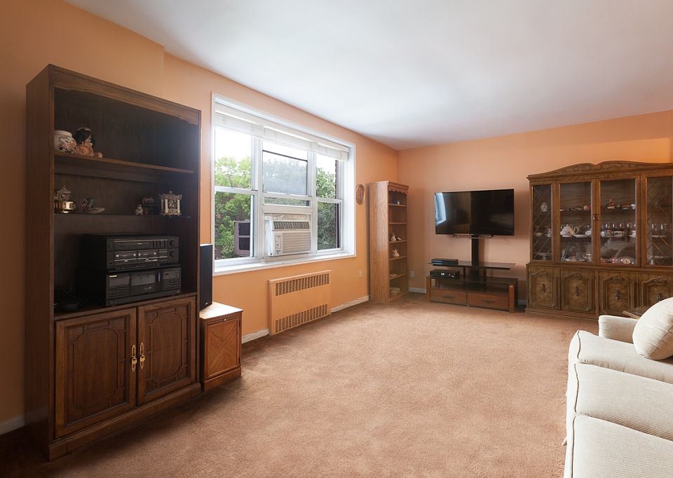 1st image of 14214 26th Ave #3-H