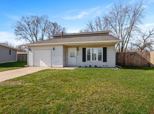 6094 Fillmore Pl, Merrillville, IN 46410