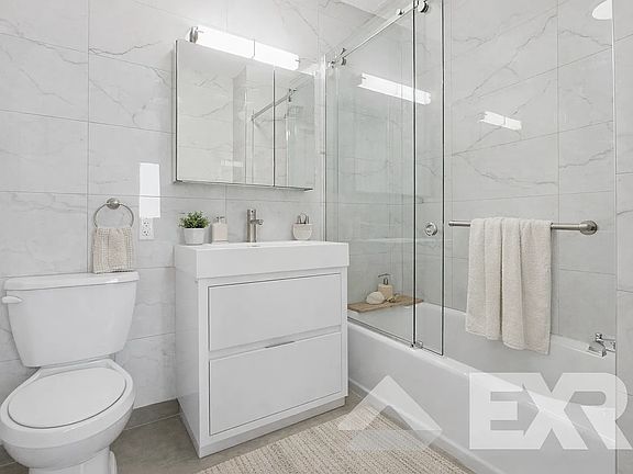 3rd image of 48 Somers St #503