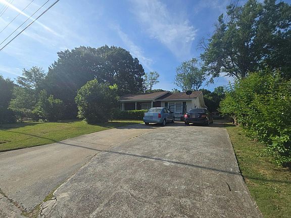 2nd image of 110 Oklahoma Ave
