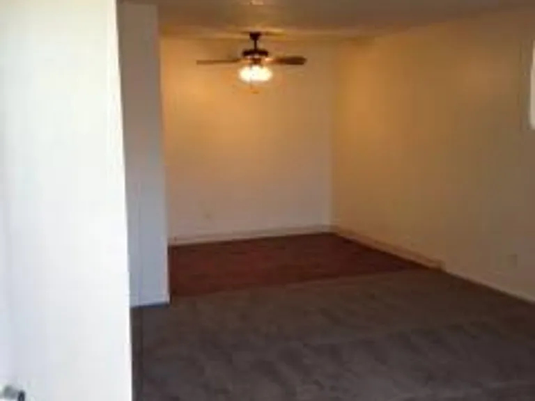 Vista Bella Apartment Homes — Photo 49