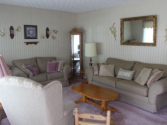 2nd image of 109 Millford Pl