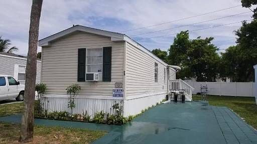 1st image of 75 Havenwood Dr #75