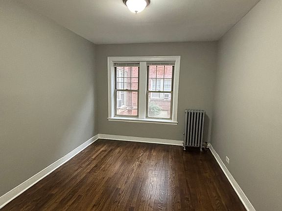 4th image of 4844 W Wrightwood Ave #50