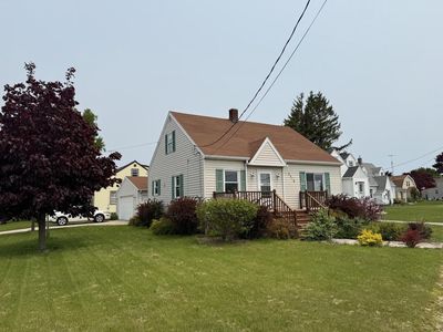 2518 6th STREET, Two Rivers, WI, 54241