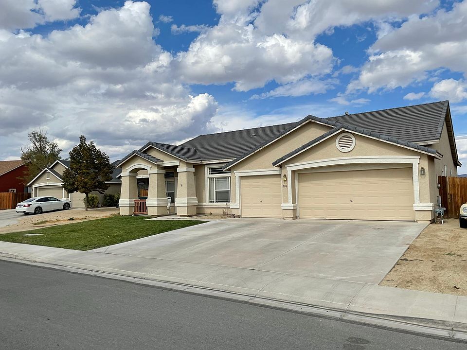 2nd image of 906 Jones Way