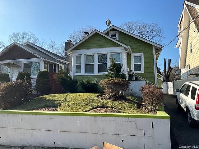 1st image of 15 Washington Boulevard
