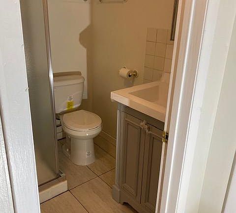 2nd image of 2537 N 74th Ave #1G