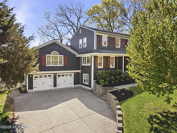 3rd image of 2548 Constance Drive