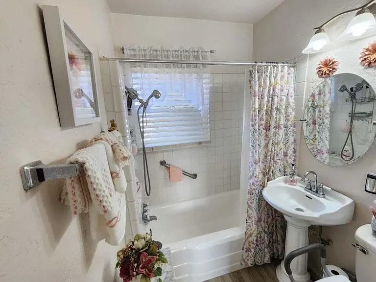 51 W Geary St — Photo 11