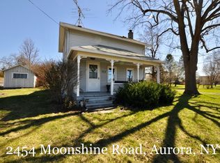 2454 Moonshine Rd N, Aurora, NY 13026