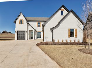 7901 Behr Dr, Edmond, OK 73034