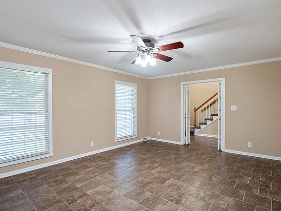 5th image of 1771 Viola Ct