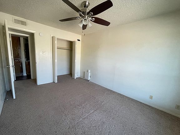 5th image of 501 Eagle Dr #1