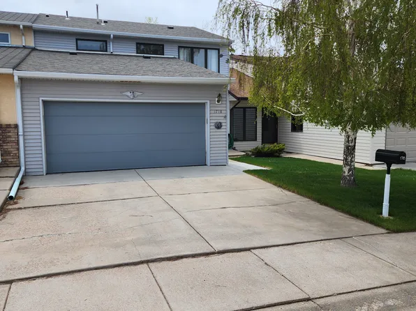 1718 Sanders Dr, Laramie, WY 82070