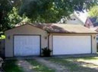 513 W 3rd St, Dixon, IL 61021