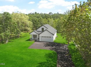 706 Swaggertown Rd, Scotia, NY 12302