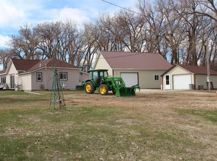 31751 286th St, Colome, SD 57528