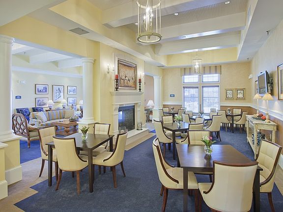 Clubhouse Gathering Room