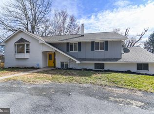 461 Crystal Cave Rd, Kutztown, PA 19530