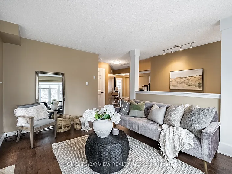 629 Autumnwood Trl — Photo 5