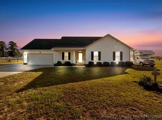 424 Delmore Rd, Autryville, NC 28318