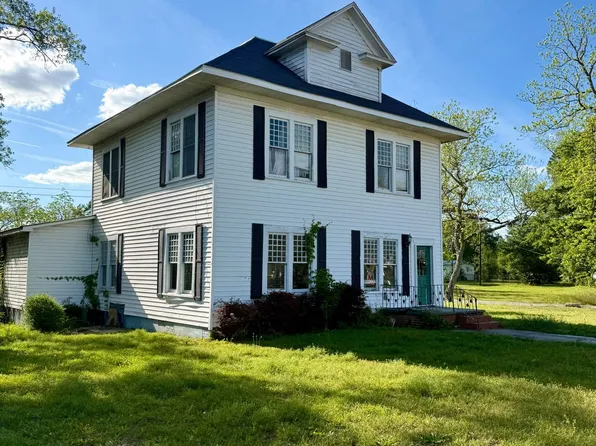 314 N Irwin Ave, Ocilla, GA 31774