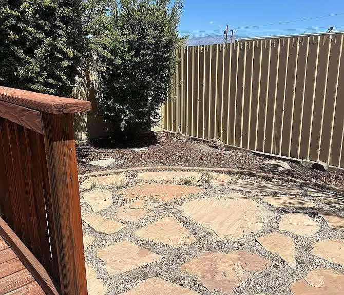 4232 Trinity Pl NW — Photo 25
