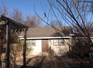 521 Spring St, Rogers, AR 72756