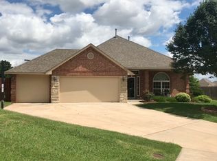 9604 S Barnes Ave, Oklahoma City, OK 73159