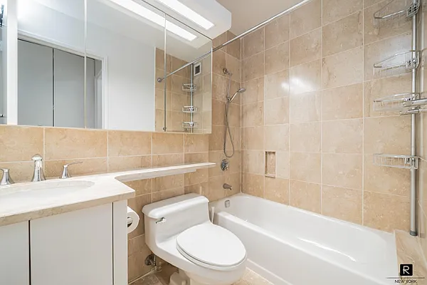 Rented by R New York | media 58