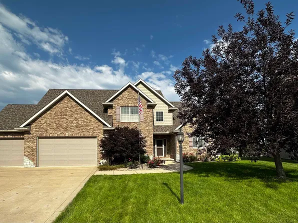 11215 N Country Ridge Ln, Dunlap, IL 61525
