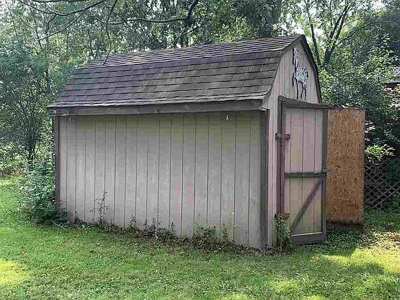 4th image of 2238 N Carolina St