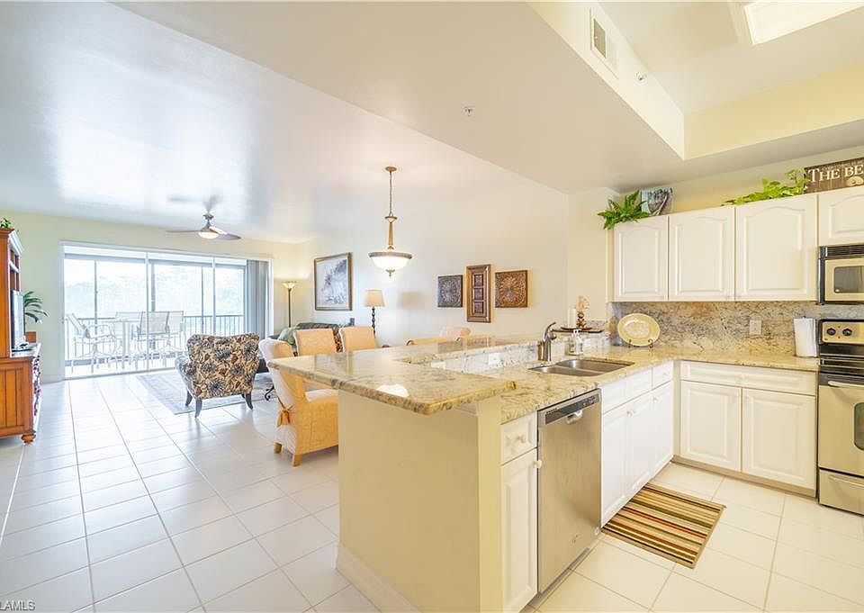1st image of 4650 Turnberry Lake Dr Unit 204