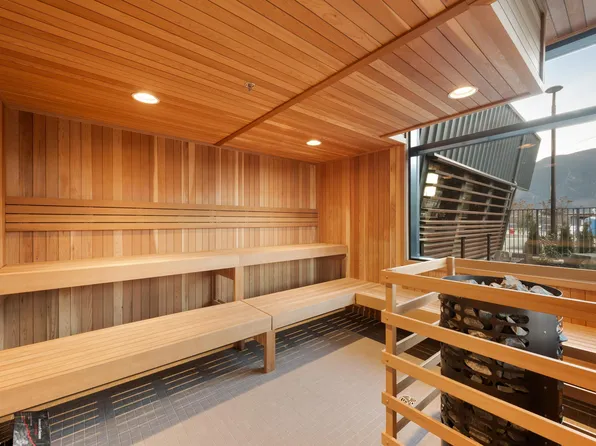 1504 Scott Cres #203, Squamish, BC V8B 1G4