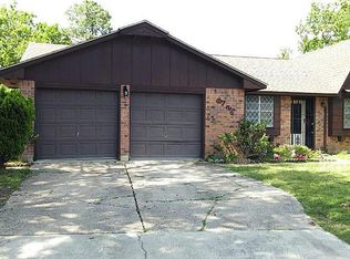 9726 Arvin St, Houston, TX 77078