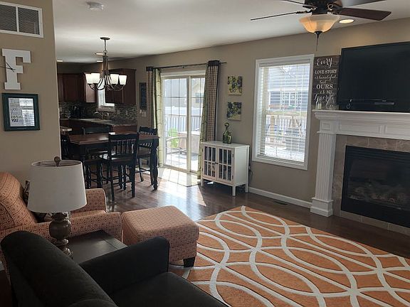 4th image of 115 Cotton Ln