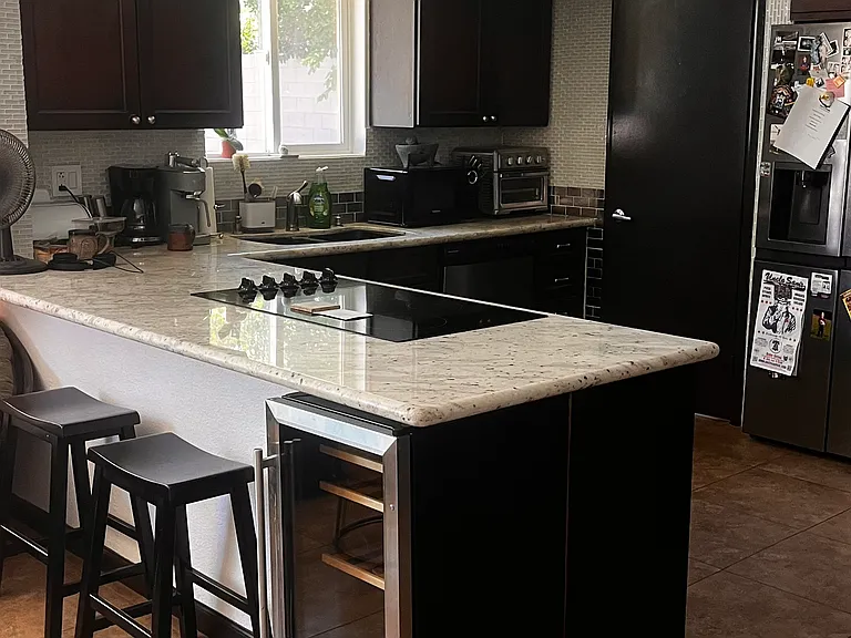 3315 E Vogel Ave — Photo 8