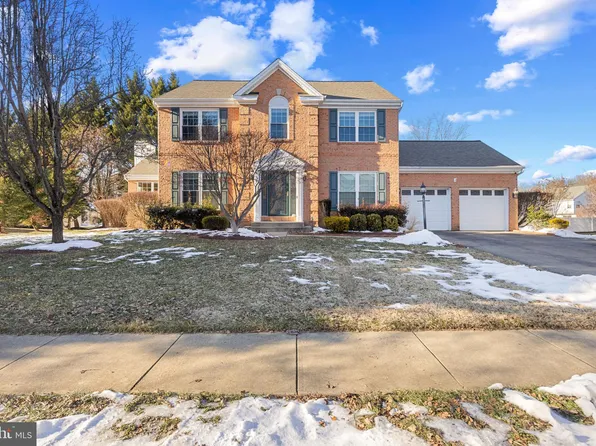 2791 Trumpeter Ct, Waldorf, MD 20601