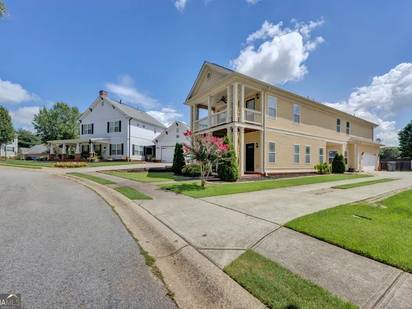 20 Orchard Ln, Covington, GA 30014
