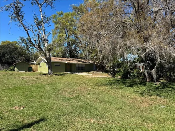 5143 1st St, Zephyrhills, FL 33542
