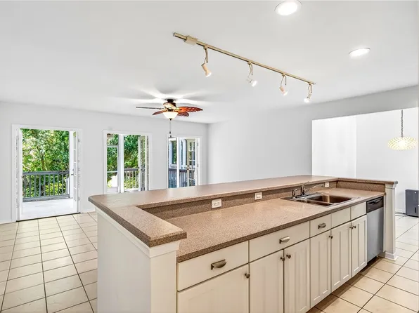 1275 Winding Oaks Cir E APT 702, Vero Beach, FL 32963
